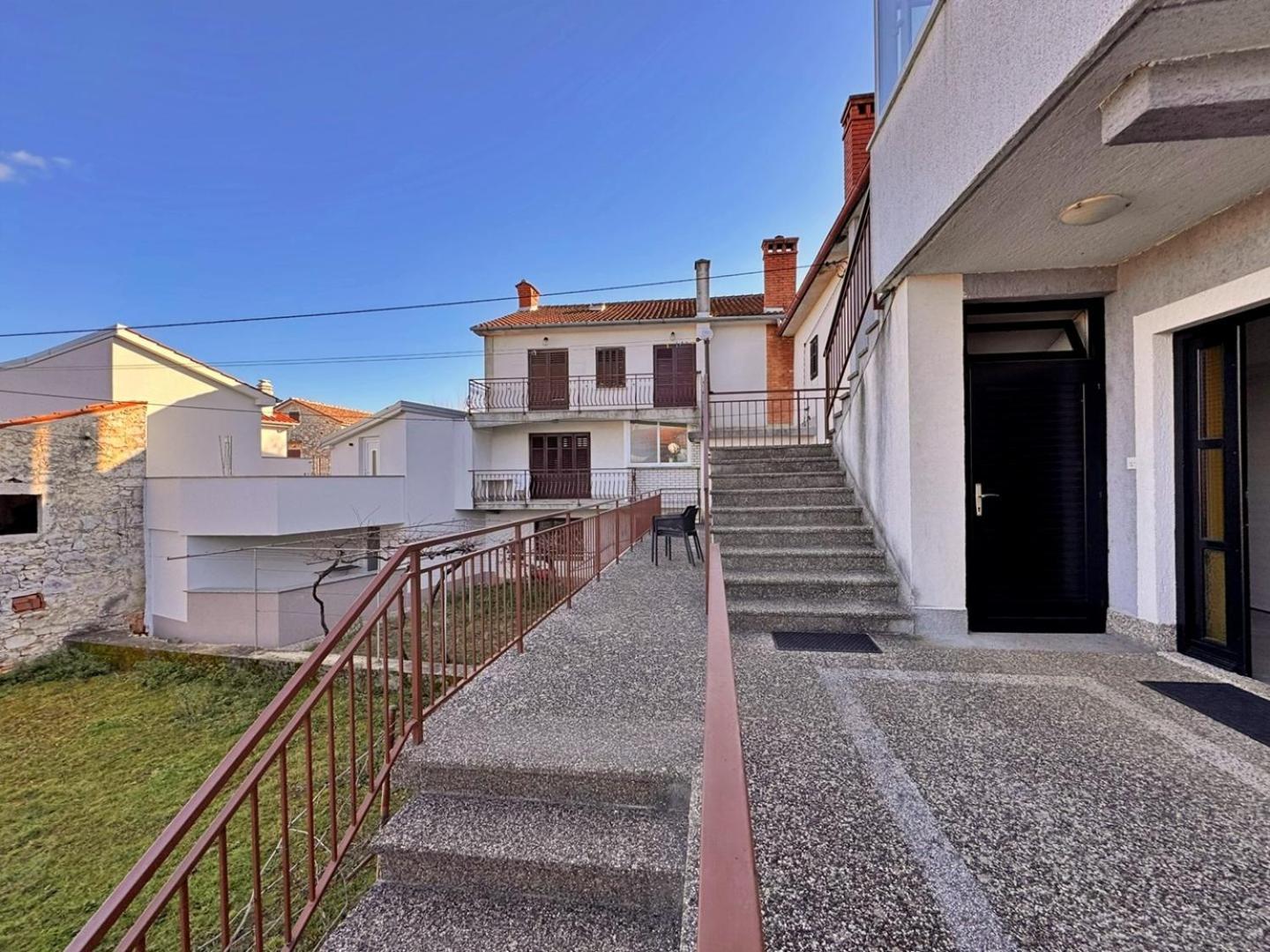 Apartments Katarina Malinska Buitenkant foto